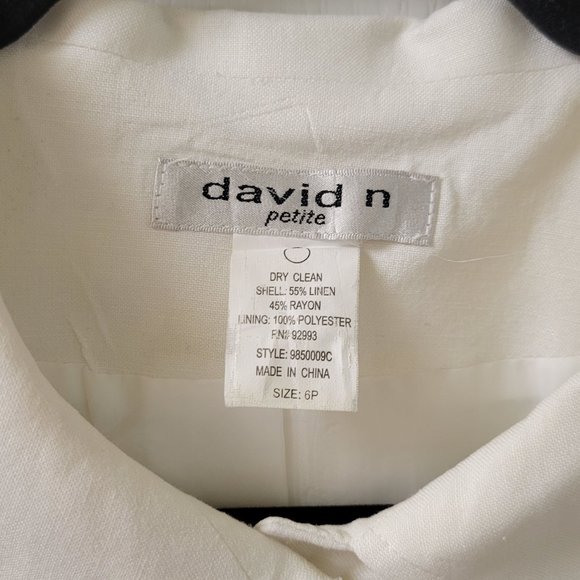 David N Off White Long Sleeve Button Up Collared Jacket Women's Petite 6P 1036 - Picture 4 of 5